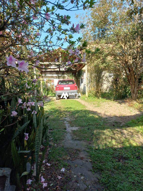 Casa à venda no Jardim Sílvia: 
