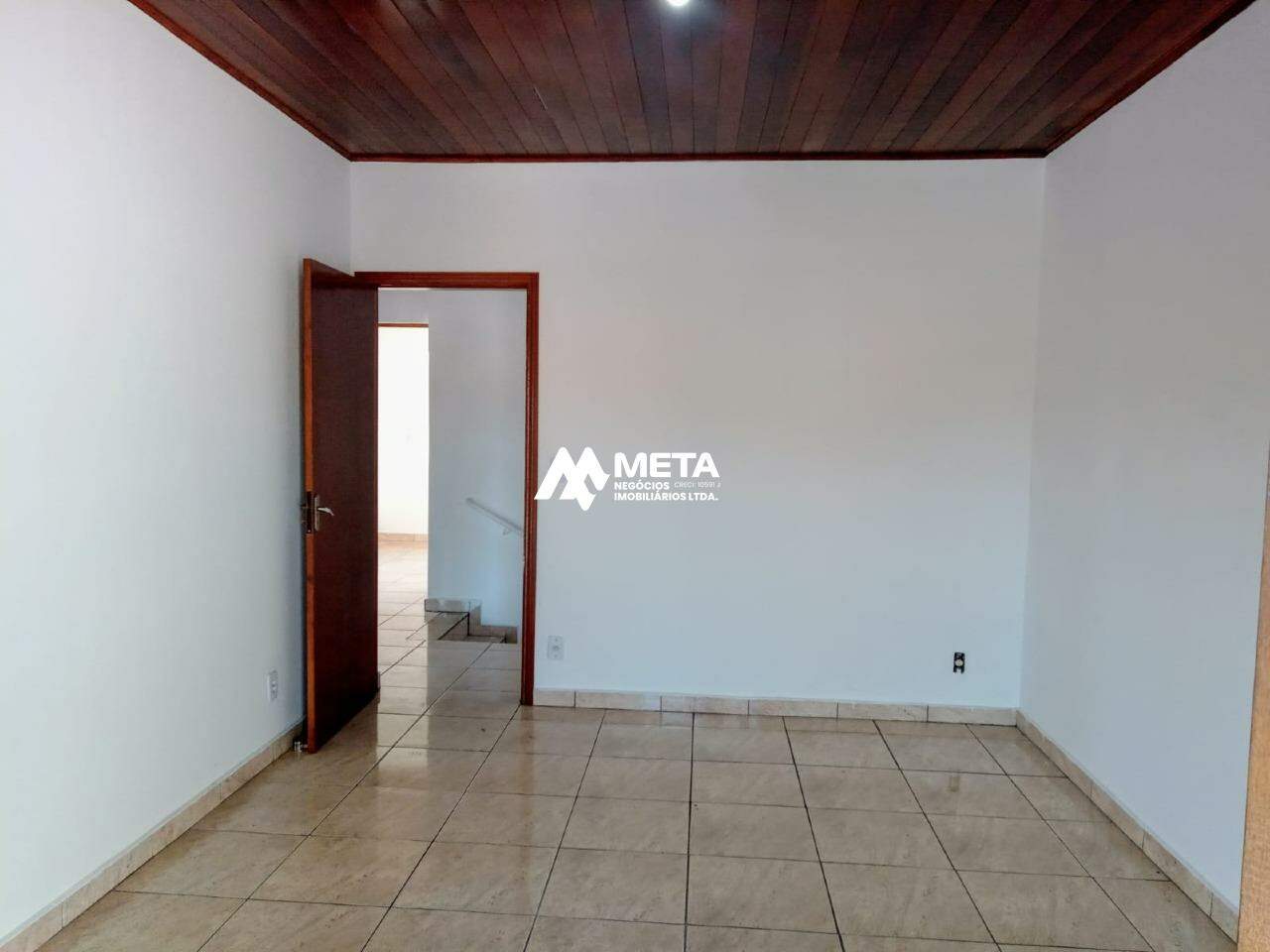 Sobrado Padrão à venda no Maria Auxiliadora: 