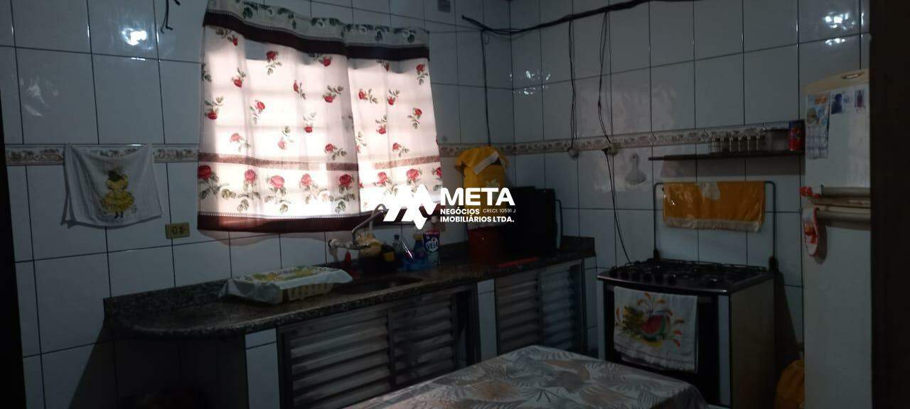 Casa à venda no Jardim Pinheirinho: 