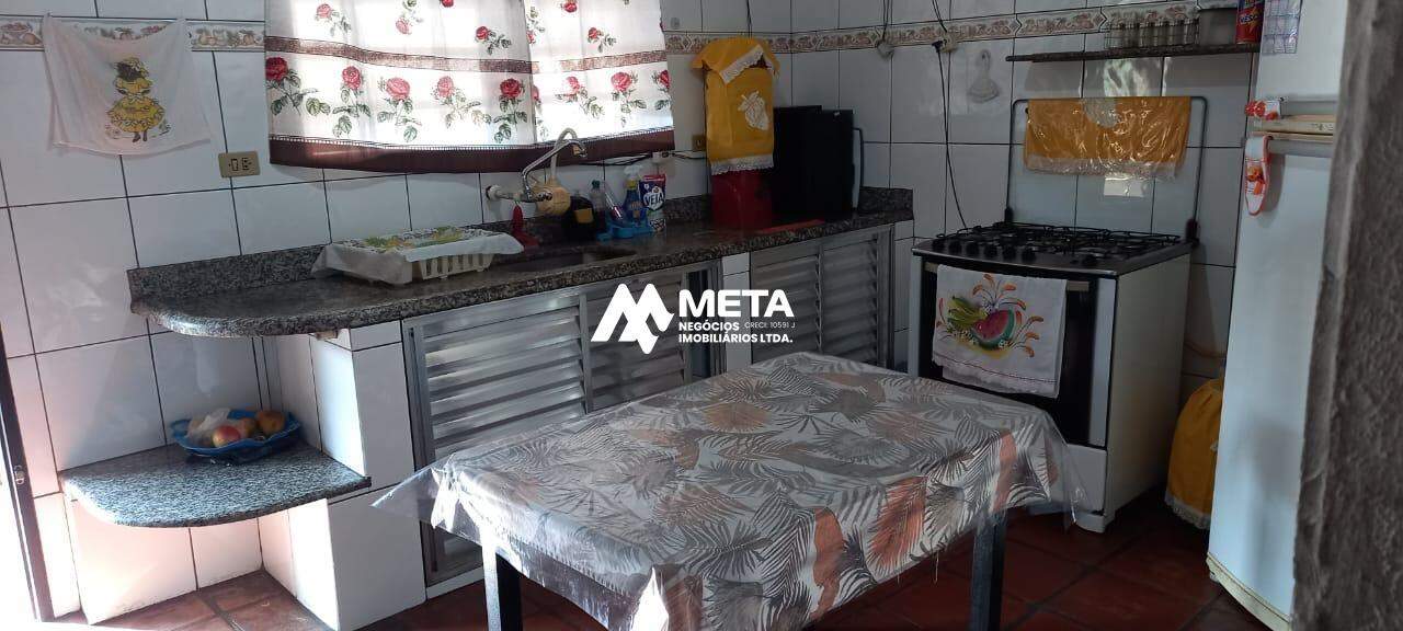 Casa à venda no Jardim Pinheirinho: 