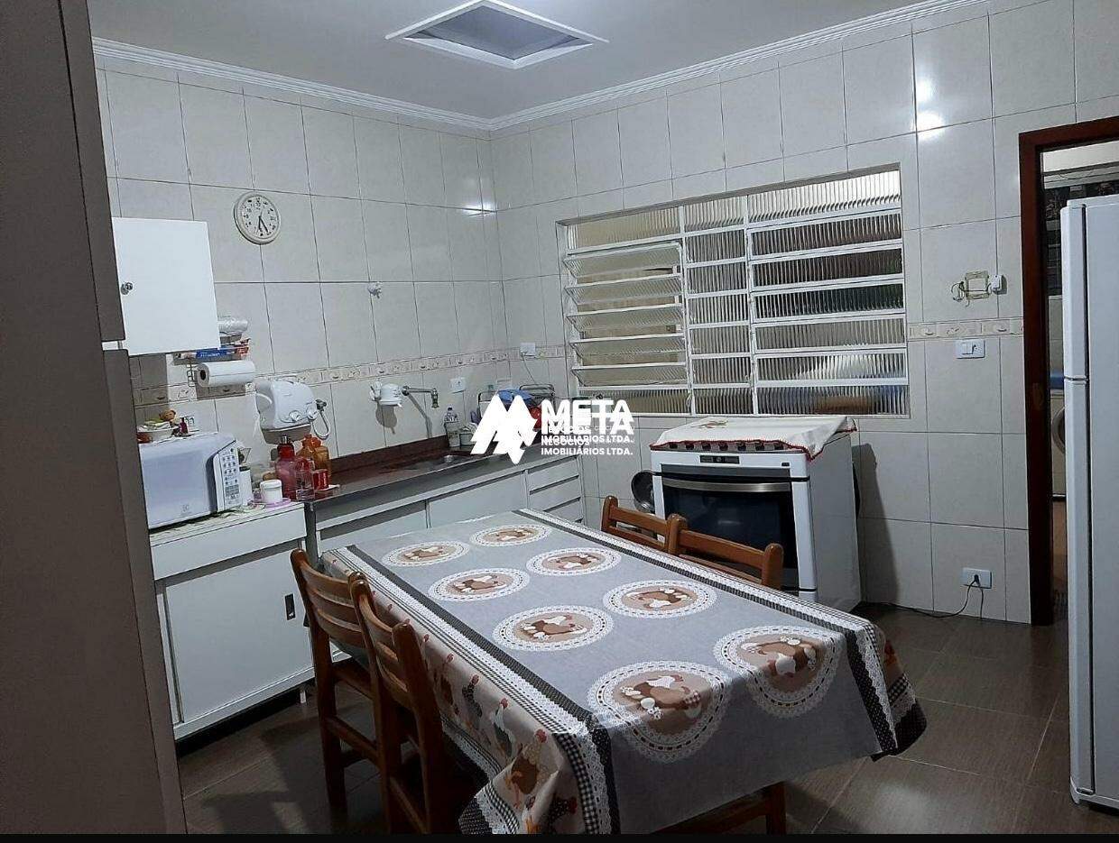 Casa à venda no Cercado Grande: 