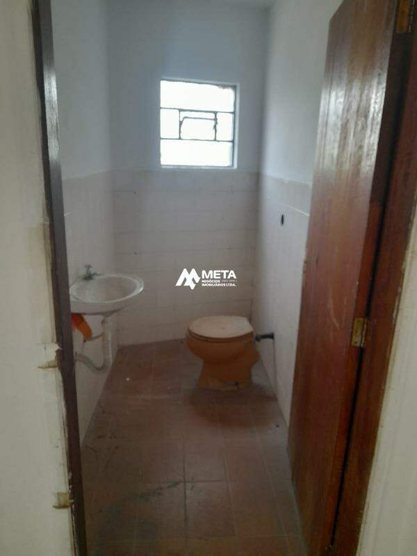 Salão para aluguel no Jardim Pinheirinho: 