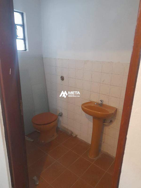 Comércio Loja para aluguel no Jardim Pinheirinho: 