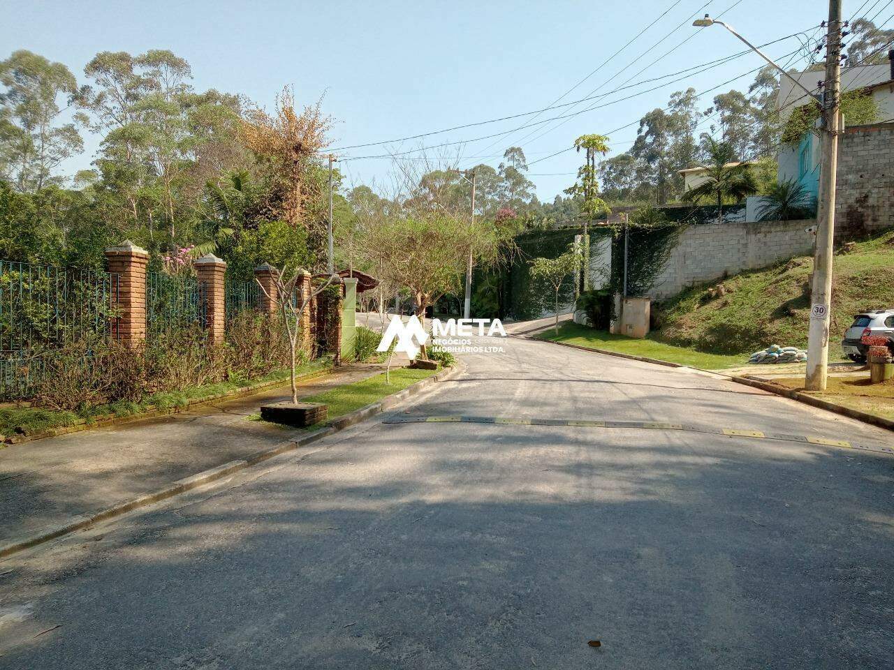 Terreno Padrão à venda no Jardim dos Ipês: 