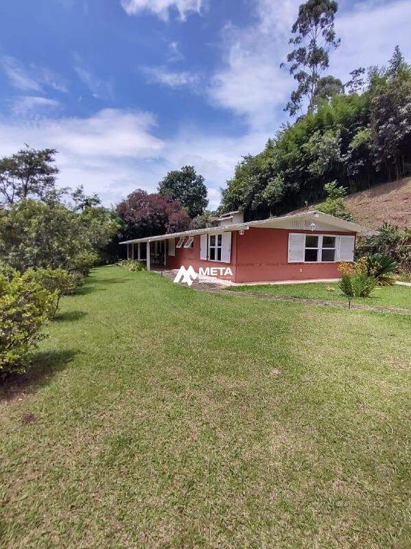 Casa à venda no Jardim Itatiaia: 