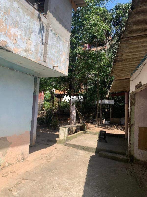 Casa à venda no Jardim Pinheirinho: 