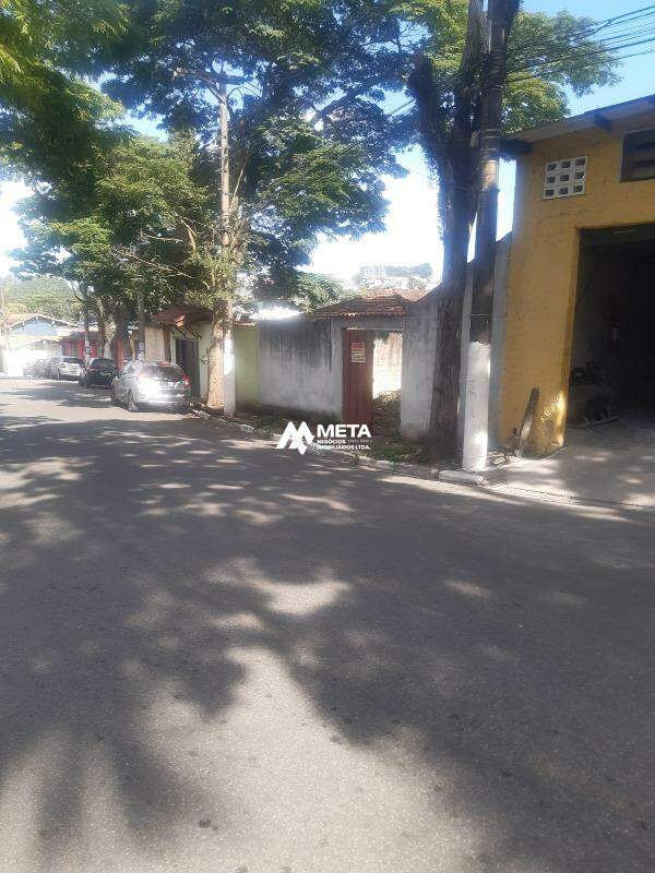 Terreno Padrão à venda no Centro: 