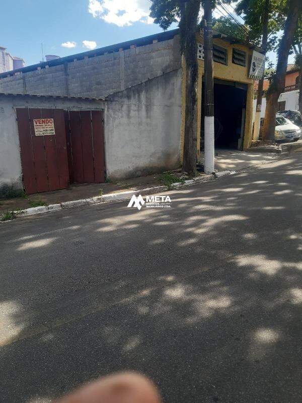 Terreno Padrão à venda no Centro: 