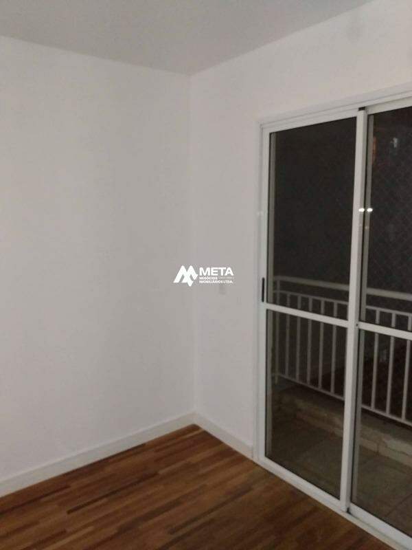 Apartamento à venda no Jardim Maria Duarte: 
