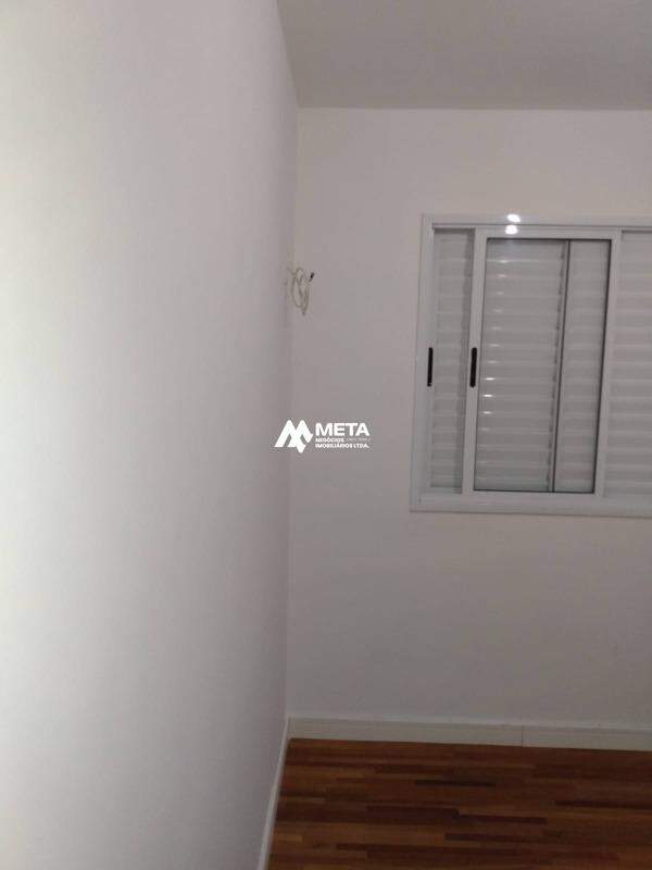 Apartamento à venda no Jardim Maria Duarte: 