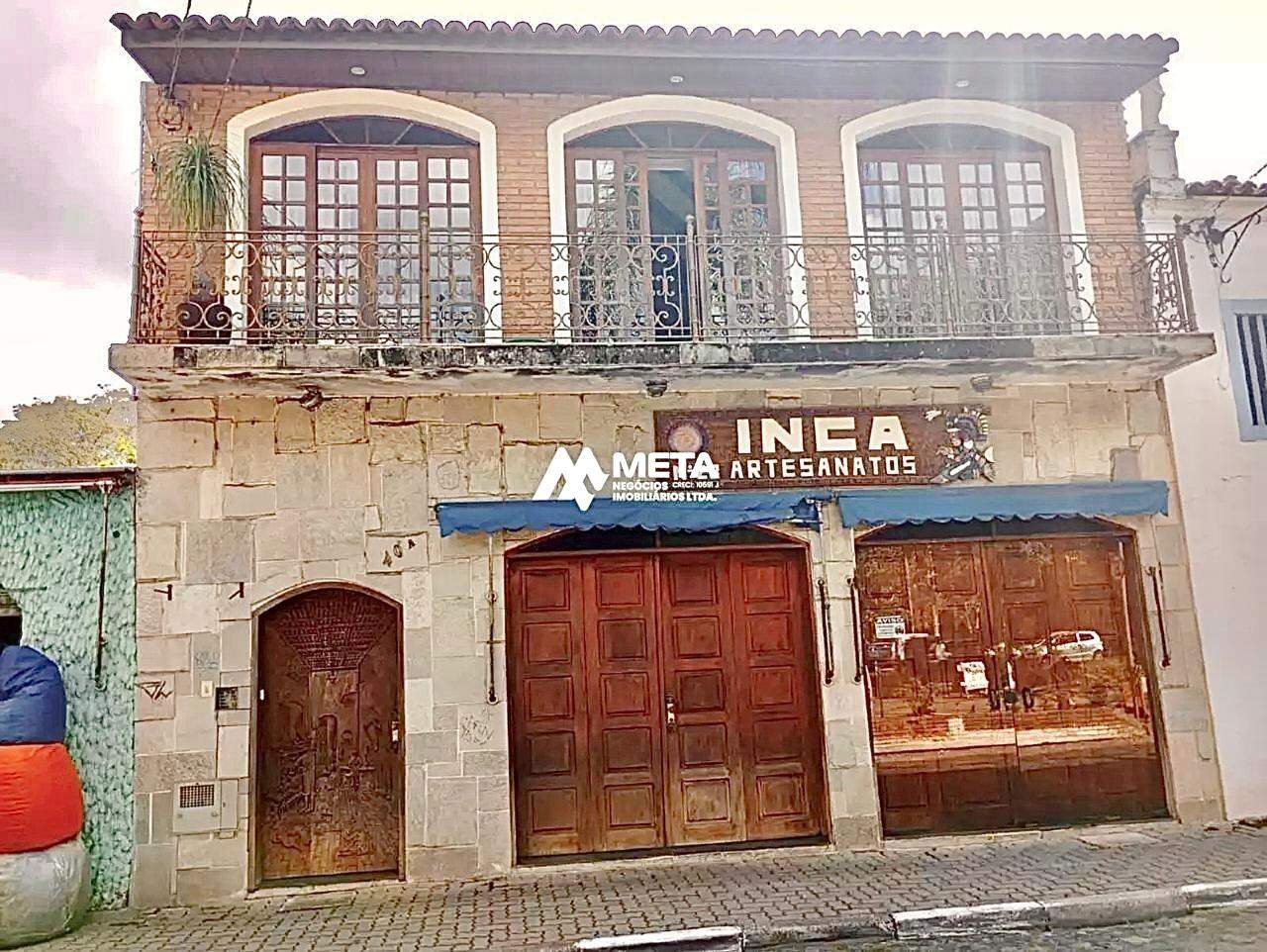 Casa à venda no Centro: 