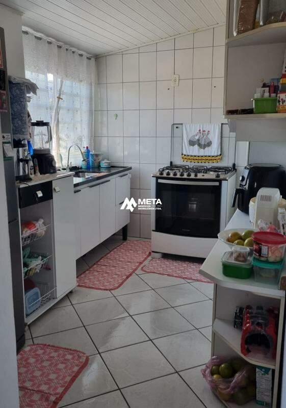 Casa à venda no Embuema: 