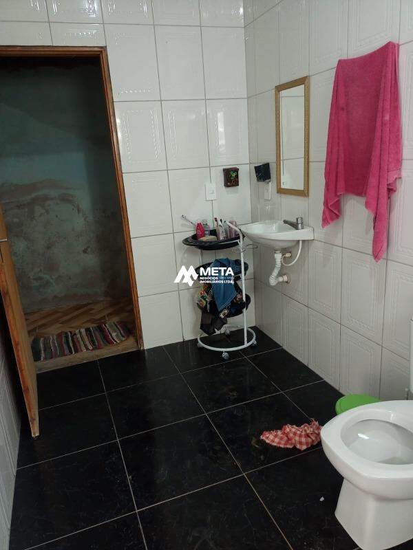 Casa à venda no Caputera: 