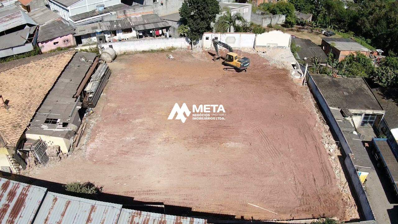 Terreno Padrão à venda no Centro: 
