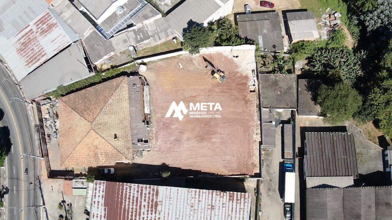 Terreno Padrão à venda no Centro: 