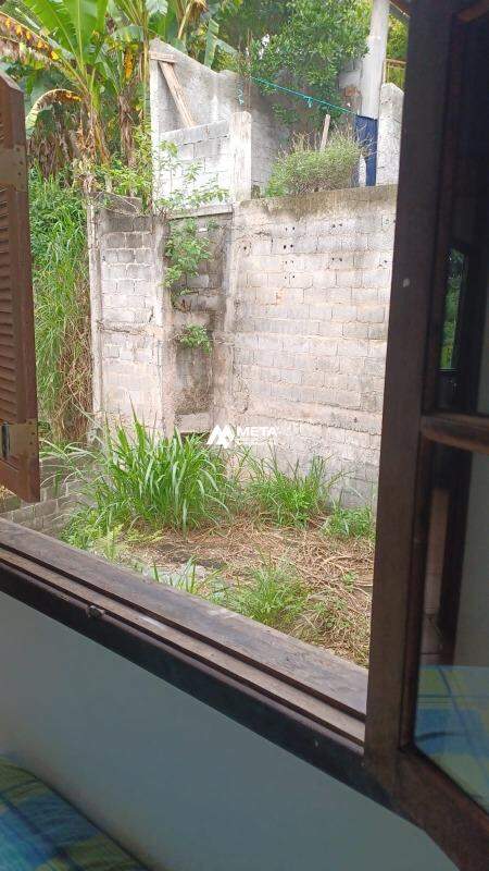 Casa à venda no Jardim de Lourdes: 