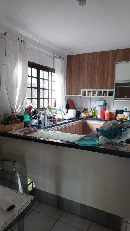 Casa à venda no Jardim de Lourdes: 
