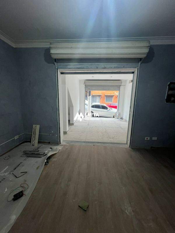 Sala para aluguel no Centro: 