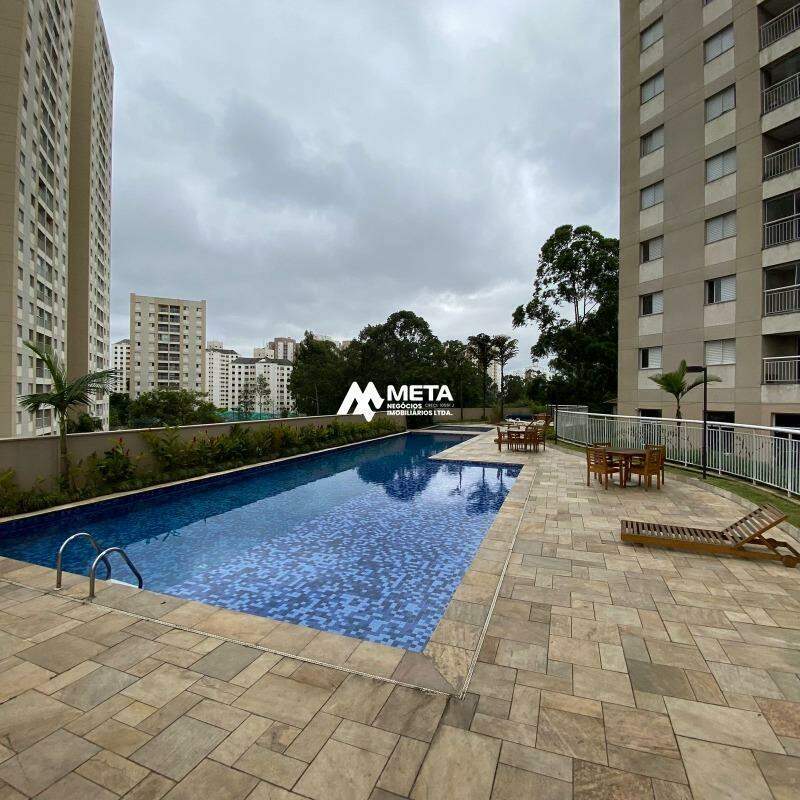 Apartamento à venda no Jardim Maria Rosa: 