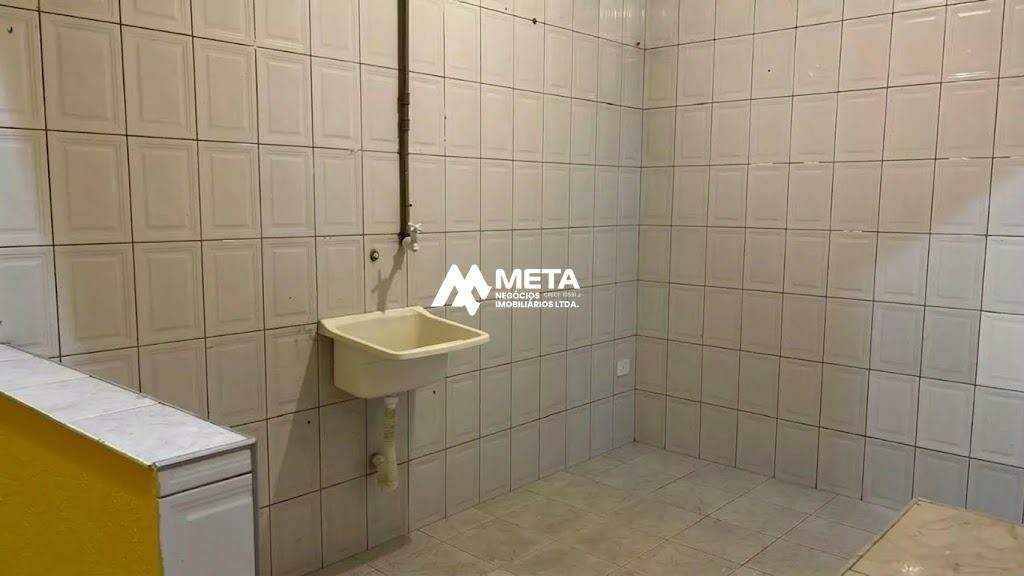 Casa para aluguel no Vila Isis Cristina: 