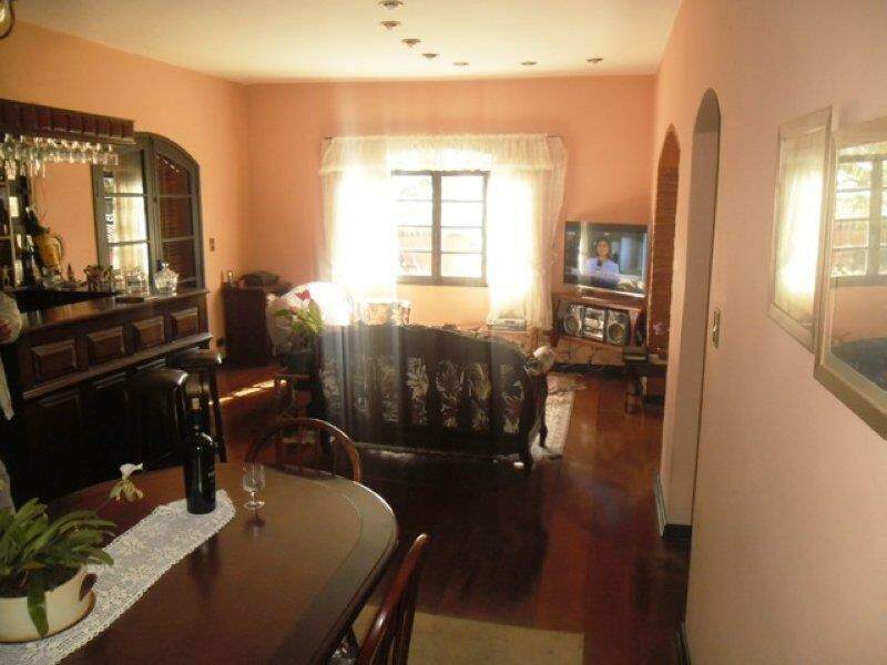 Casa à venda no Vila Monte Serrat: 