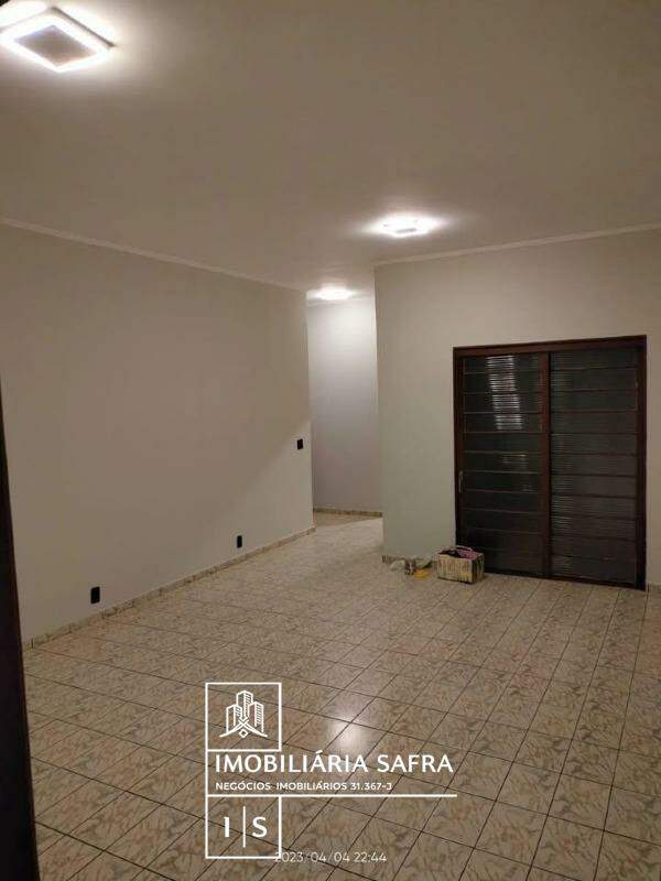 Casa, 3 quartos, 176 m² - Foto 4