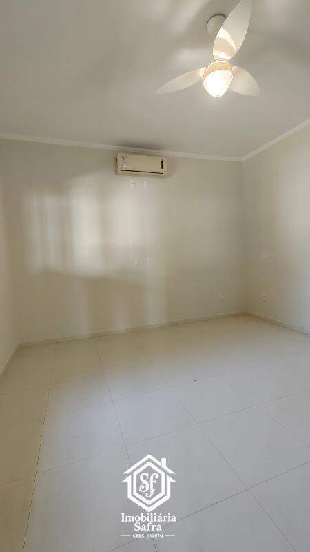 Casa, 2 quartos, 150 m² - Foto 21