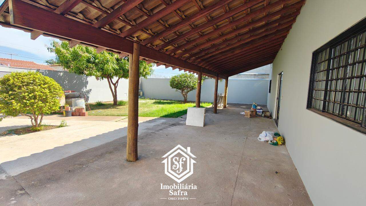 Casa, 2 quartos, 150 m² - Foto 8