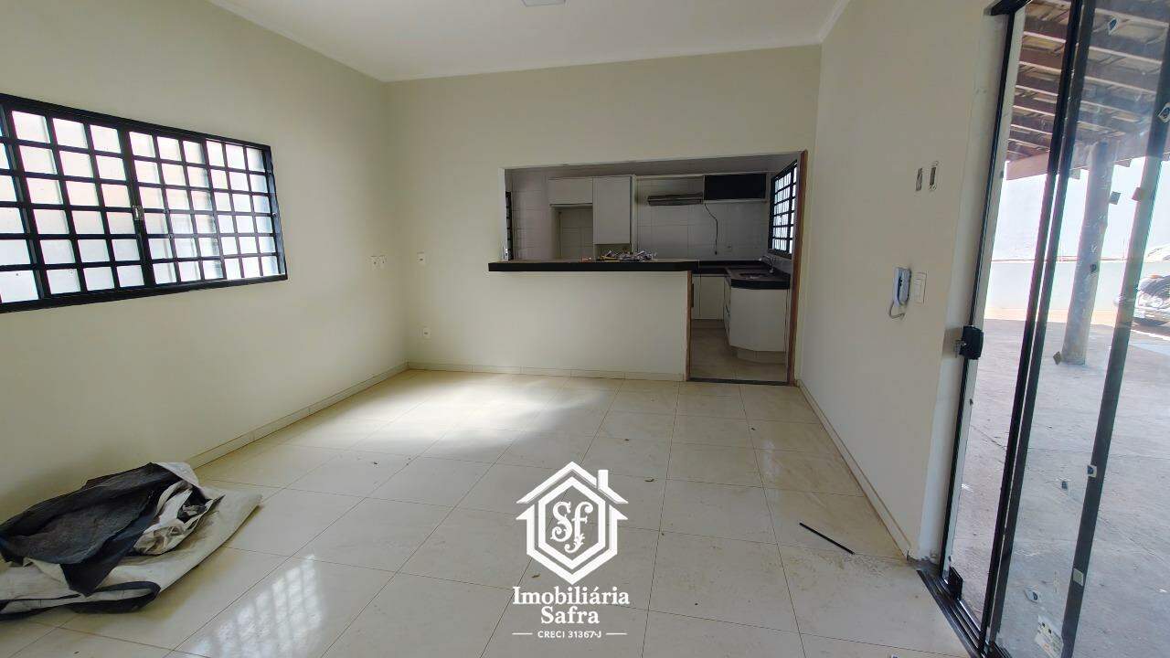 Casa, 2 quartos, 150 m² - Foto 14