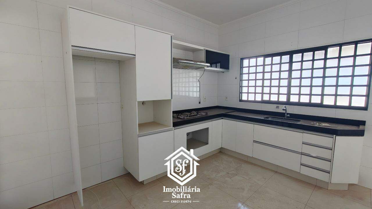 Casa, 2 quartos, 150 m² - Foto 18