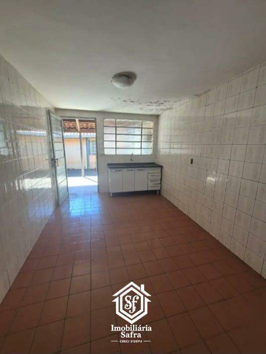 Casa, 3 quartos, 100 m² - Foto 6