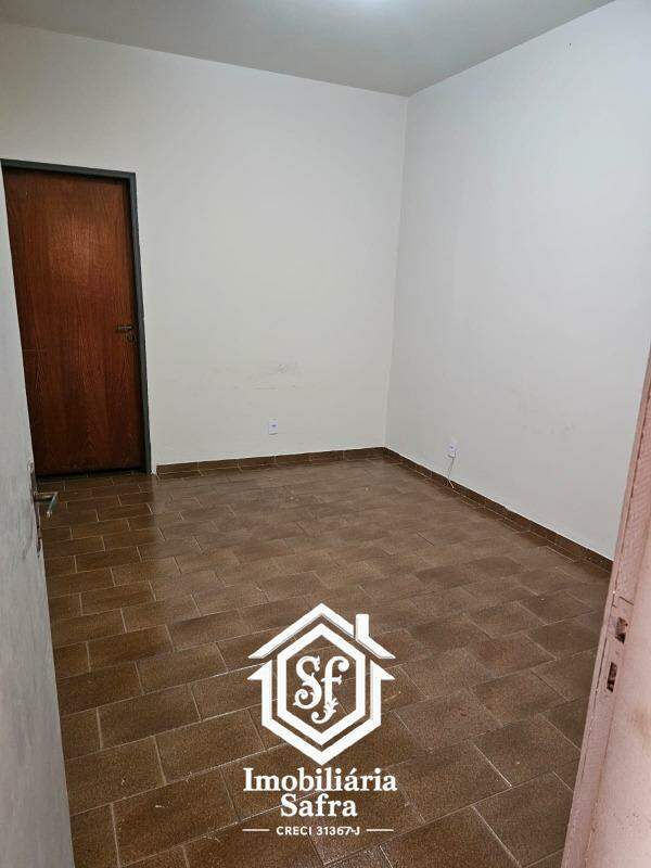 Casa, 3 quartos, 289 m² - Foto 10