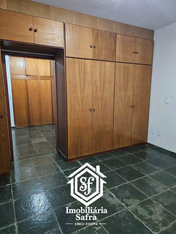 Casa, 3 quartos, 289 m² - Foto 20