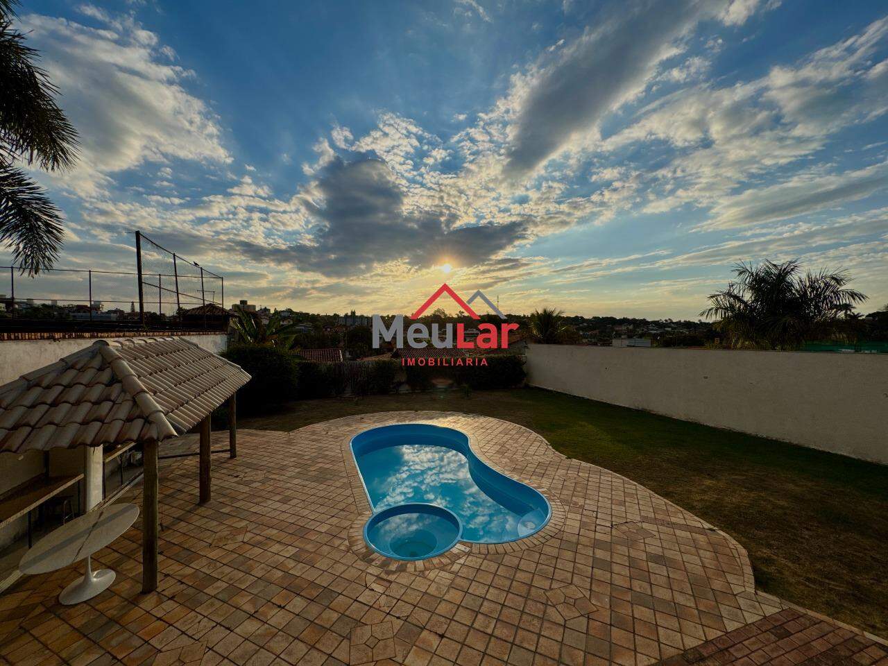 Casa à venda no São Luiz: 