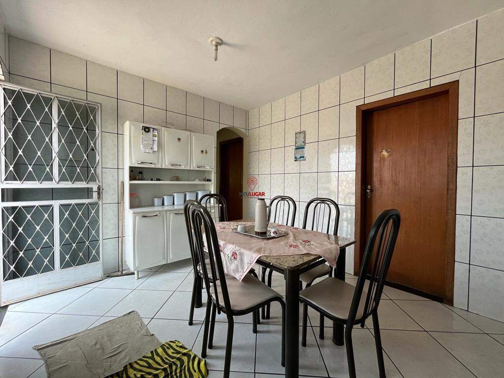 Casa, 3 quartos, 184 m² - Foto 3