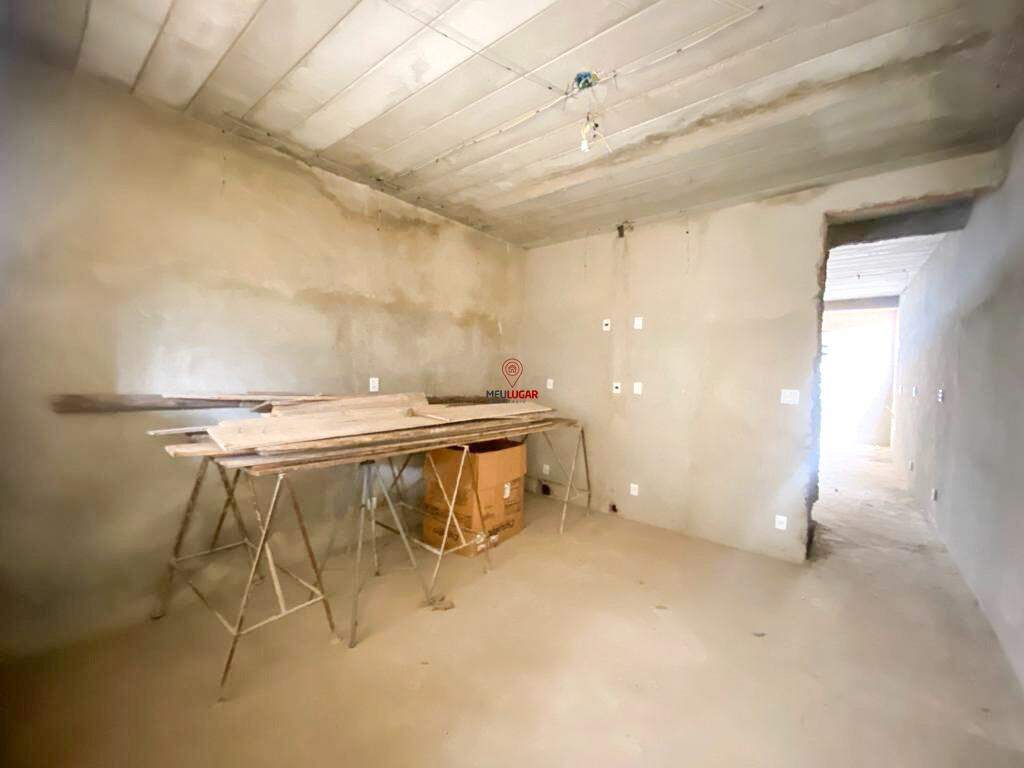 Casa, 4 quartos, 280 m² - Foto 5