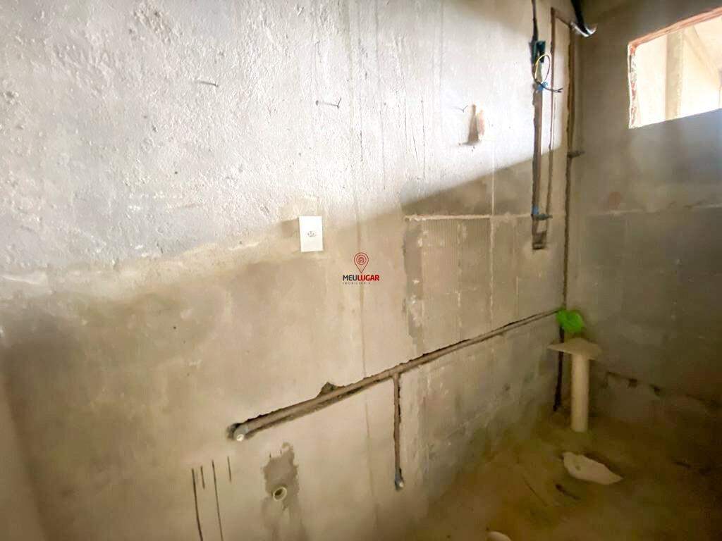 Casa, 4 quartos, 280 m² - Foto 10