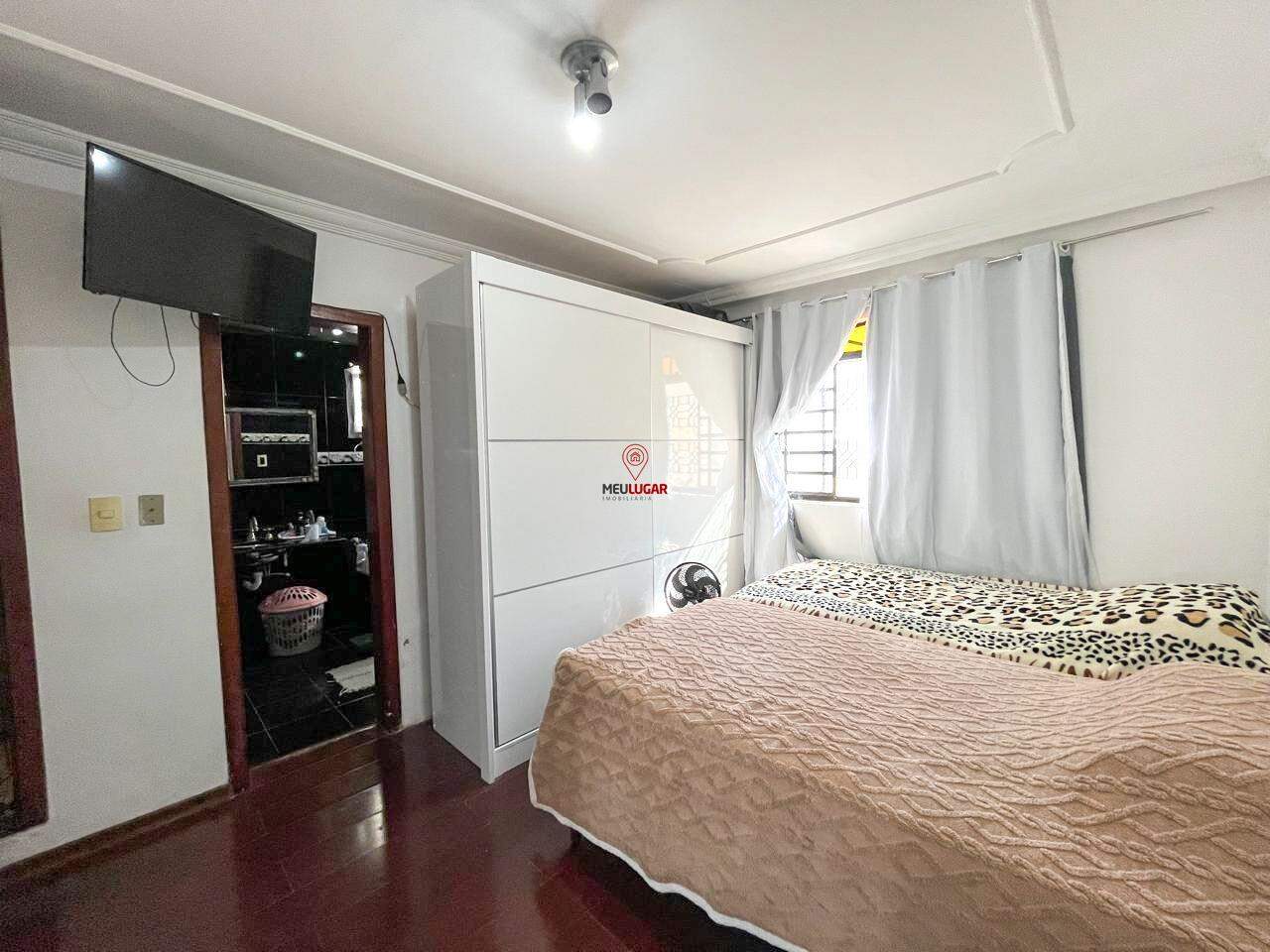Casa, 3 quartos, 341 m² - Foto 17