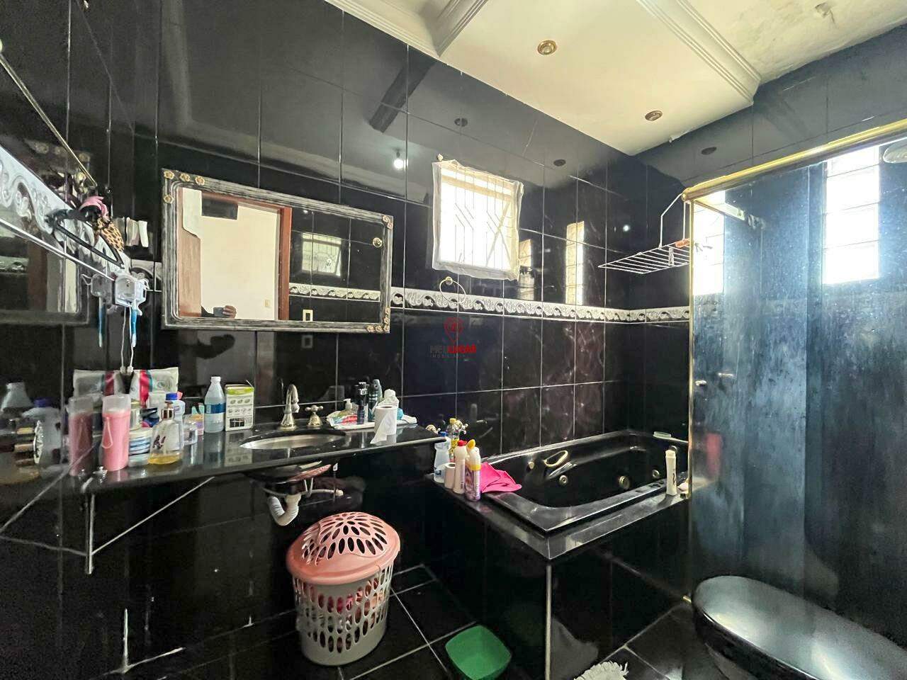 Casa, 3 quartos, 341 m² - Foto 18