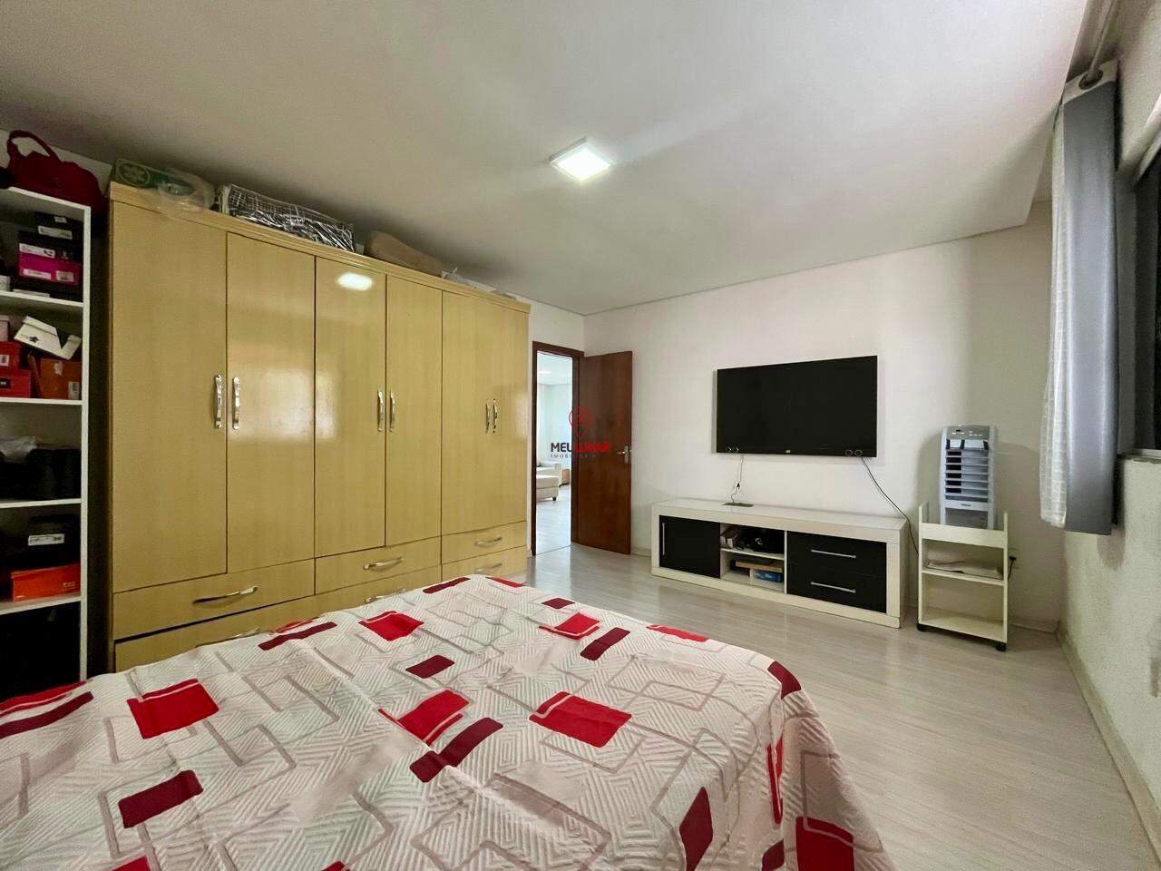 Casa, 3 quartos, 227 m² - Foto 7