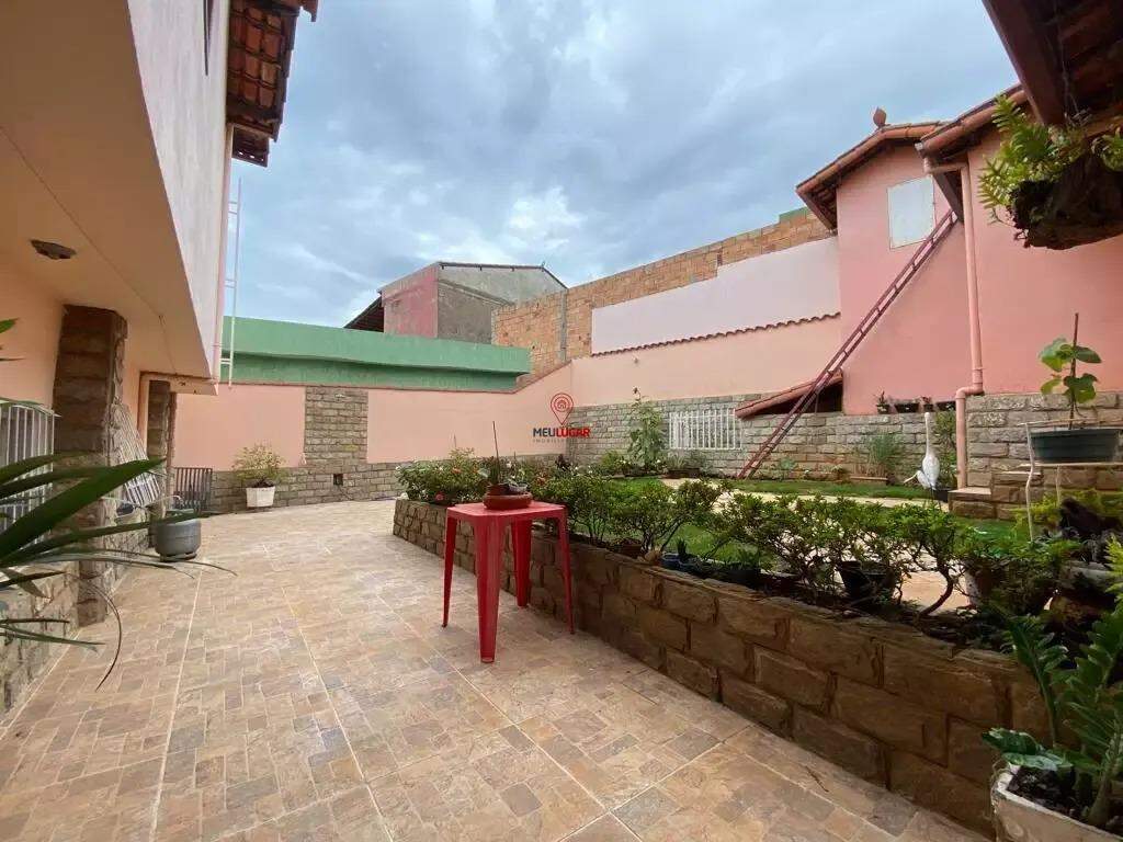 Casa, 4 quartos, 337 m² - Foto 24