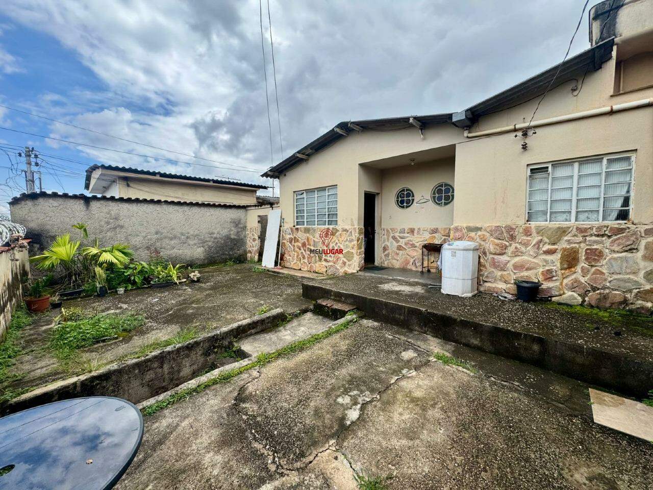 Casa, 4 quartos, 131 m² - Foto 1