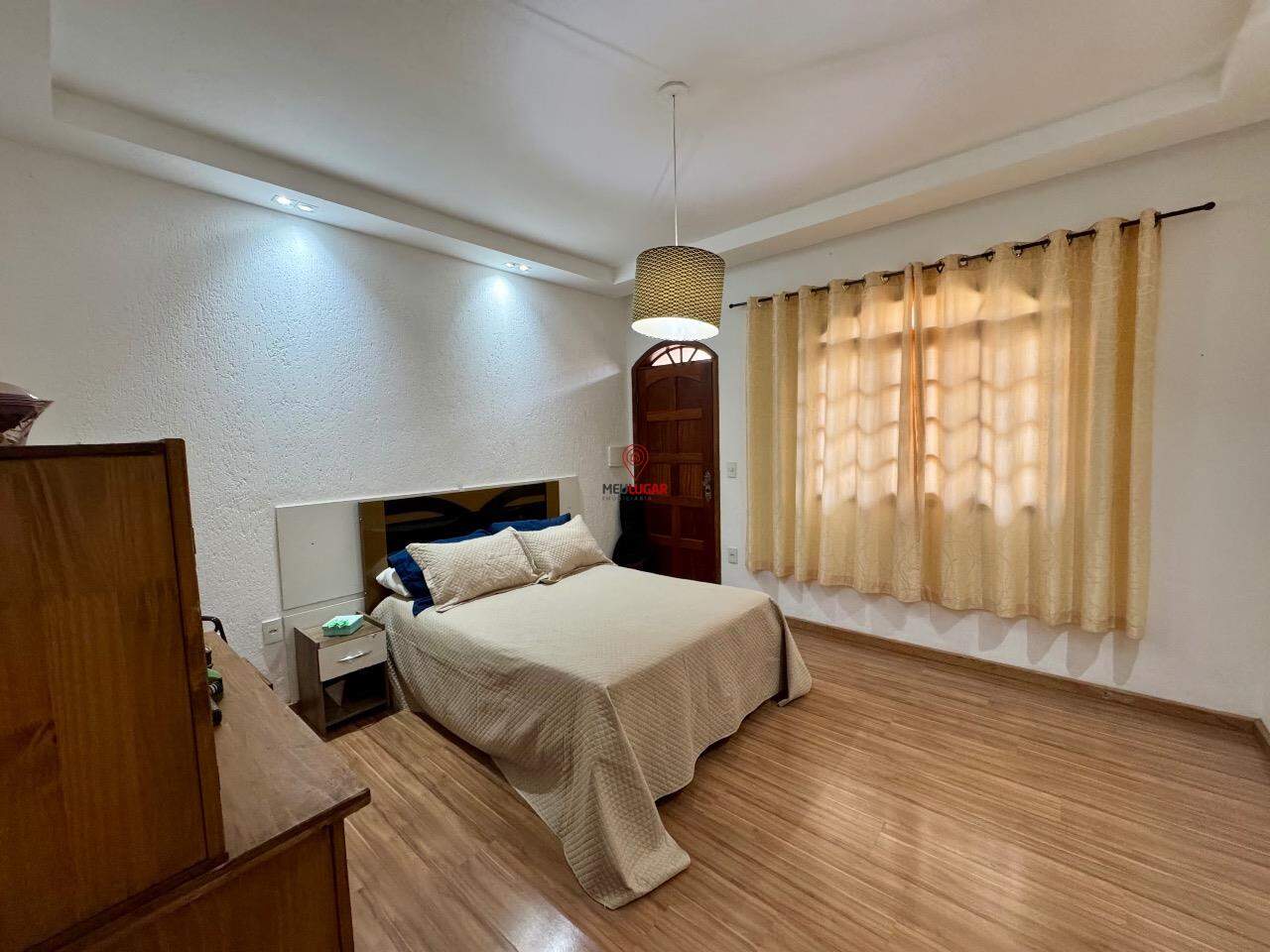 Casa, 4 quartos, 245 m² - Foto 19