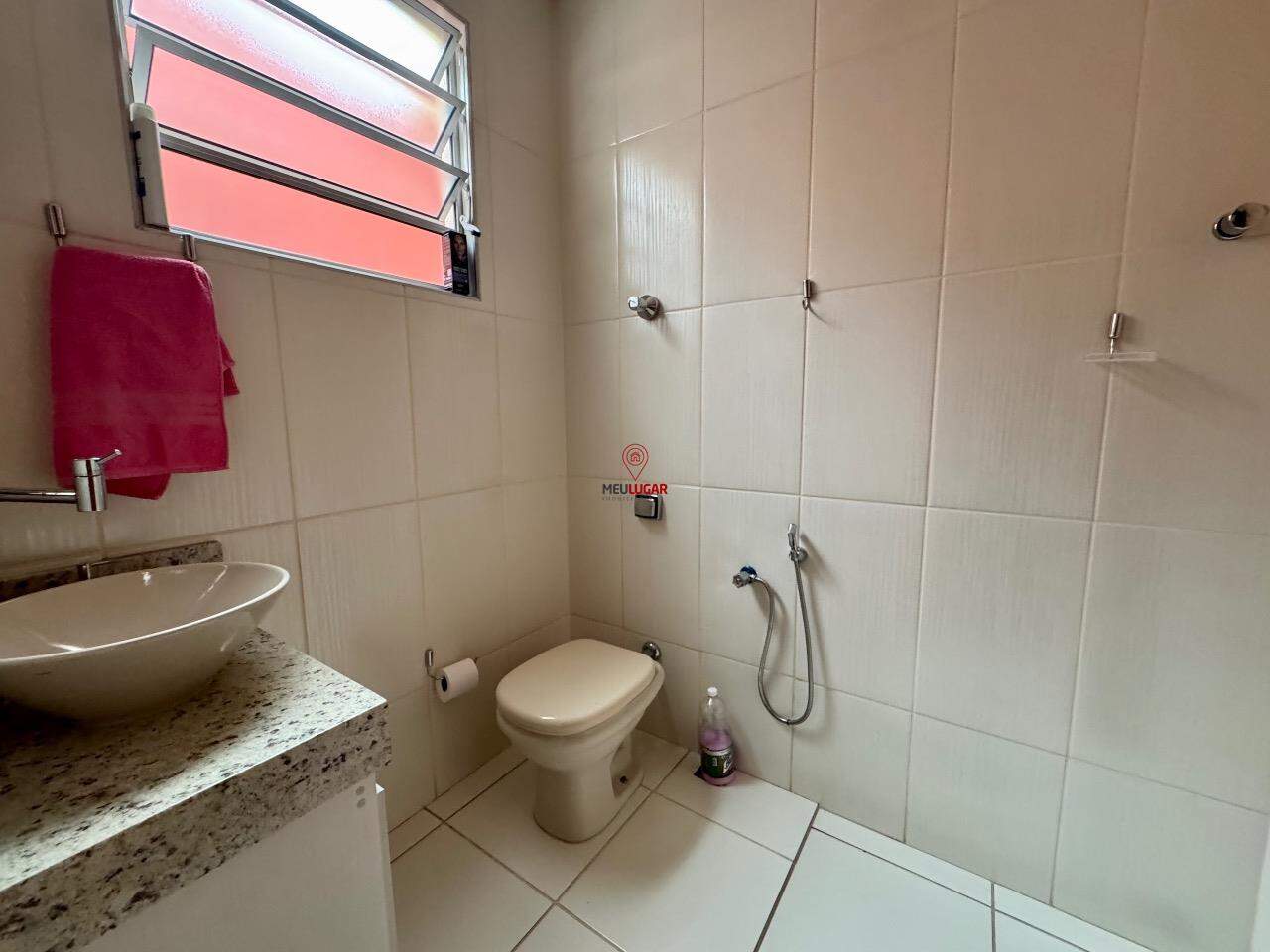Casa, 4 quartos, 245 m² - Foto 8