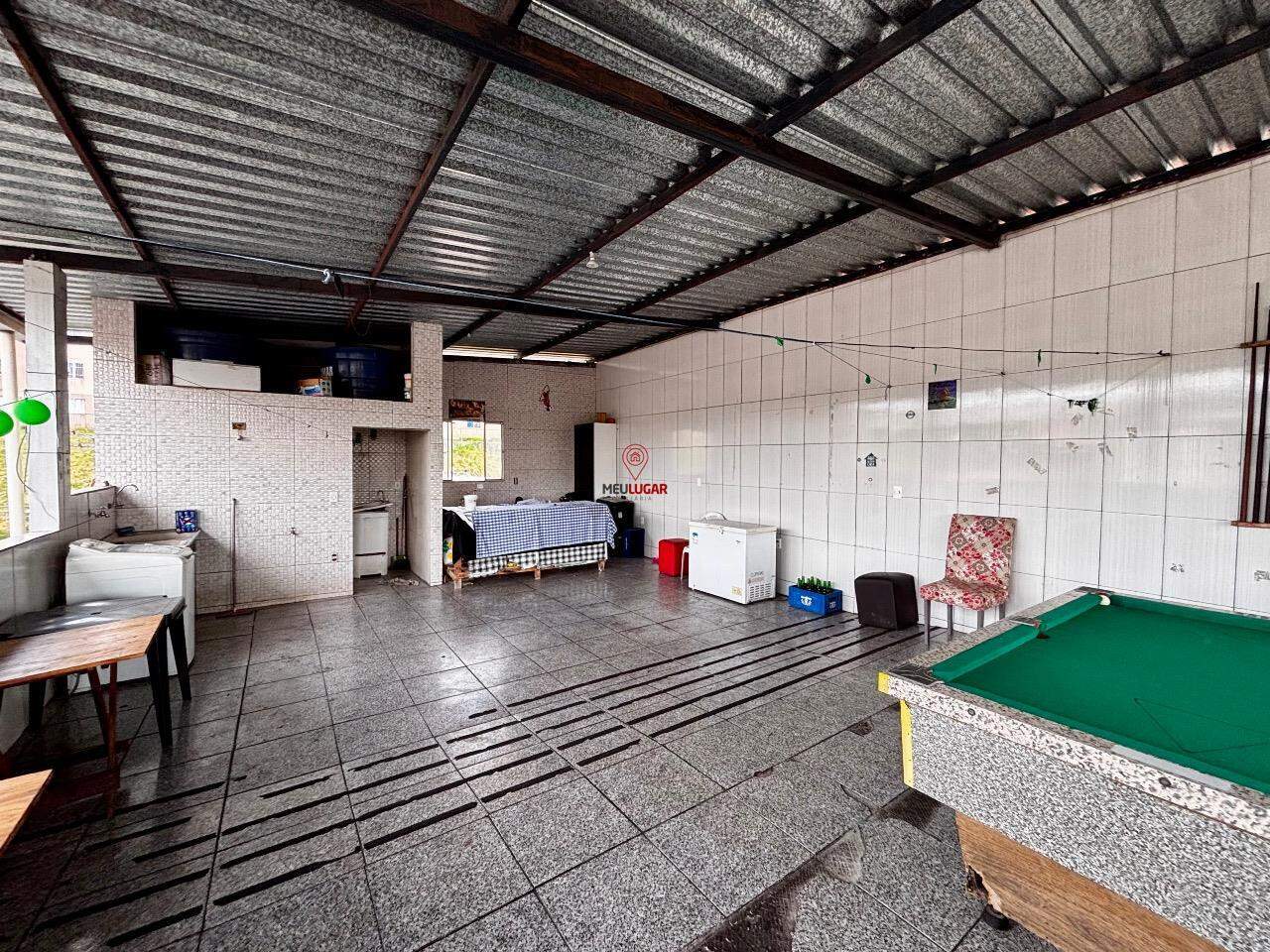 Casa, 5 quartos, 200 m² - Foto 1