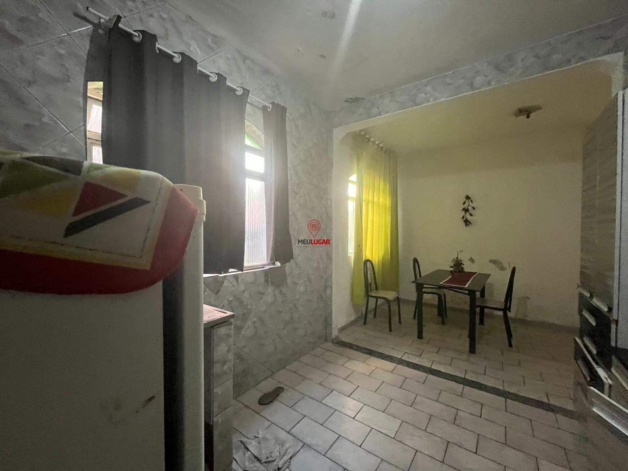 Casa, 3 quartos, 236 m² - Foto 4