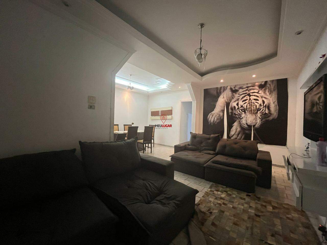 Casa, 3 quartos, 236 m² - Foto 2