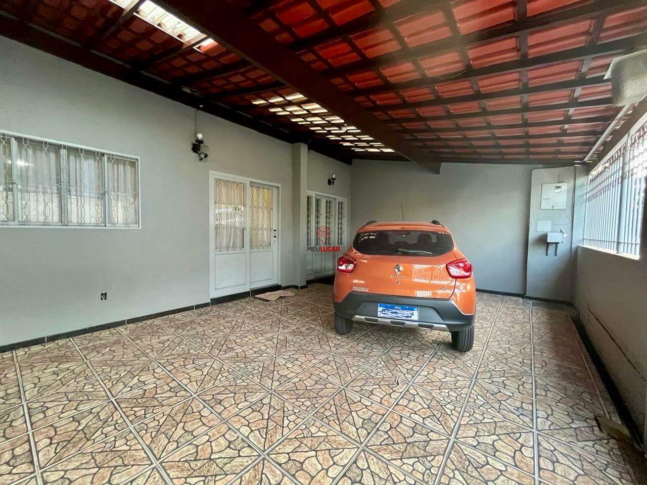 Casa, 3 quartos, 298 m² - Foto 2
