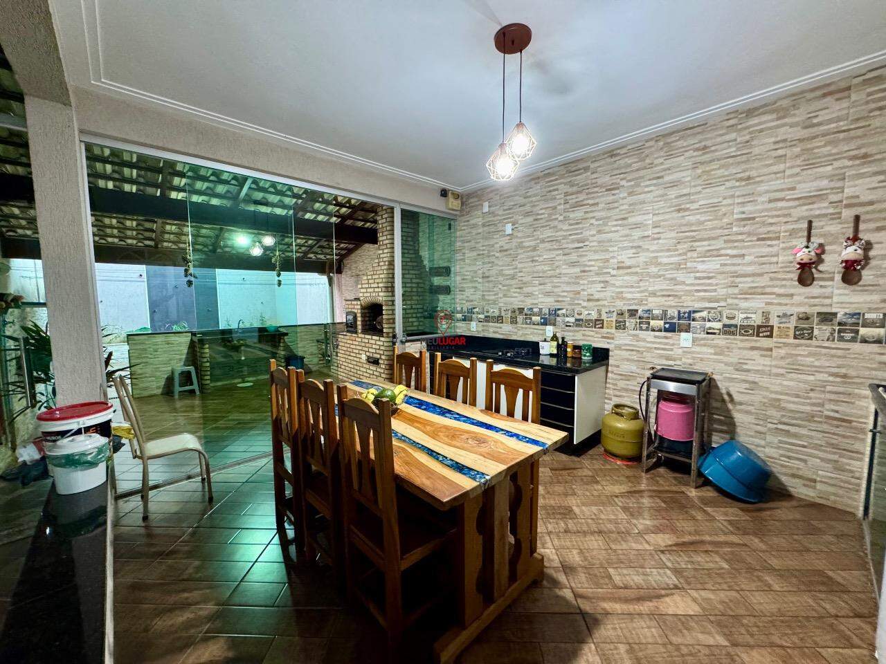 Casa, 3 quartos, 225 m² - Foto 24