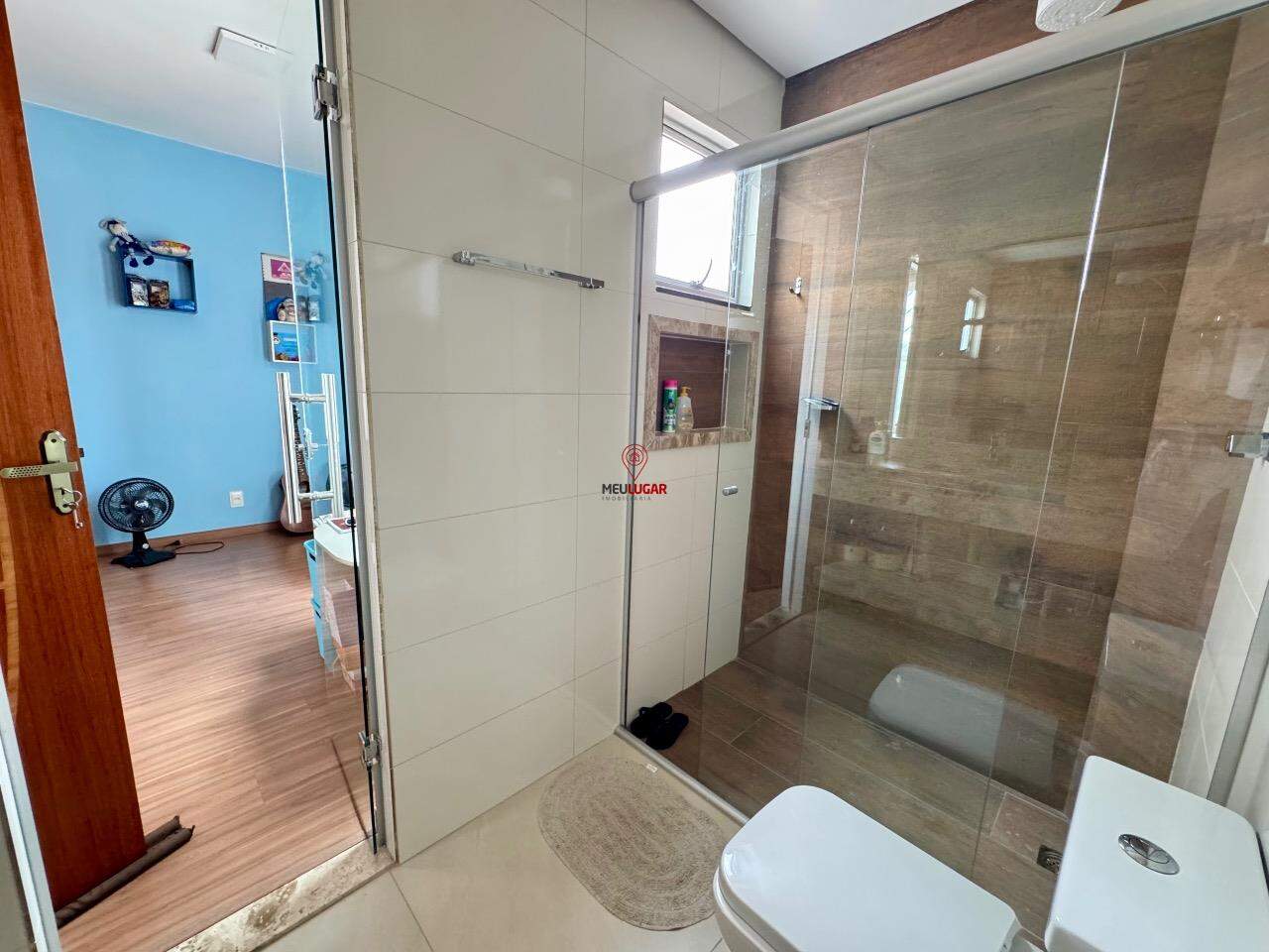 Casa, 3 quartos, 246 m² - Foto 16